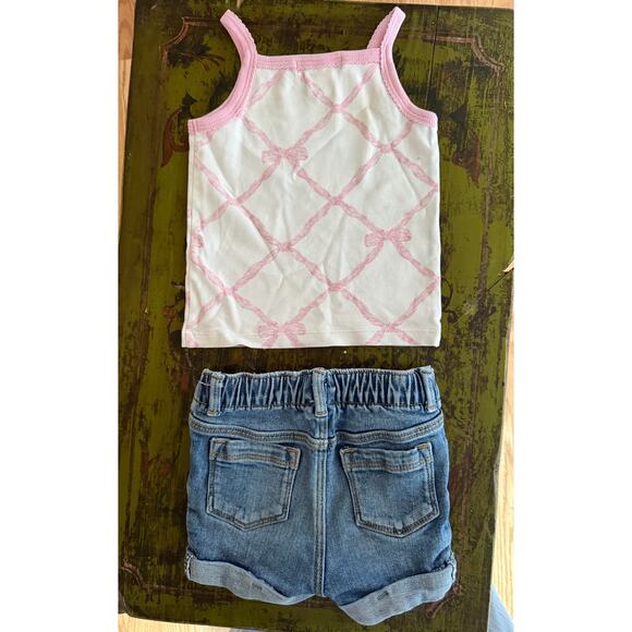 The Beaufort Bonnet Company TBBC, 2T Bow Tank & Denim Shorts – Toddler Set - Picture 2 of 4